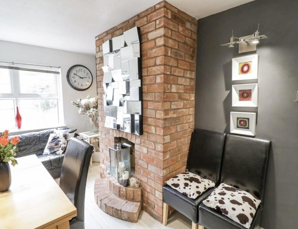 Lovely Comfortable 3 Bed Home, וורצ'סטר מראה חיצוני תמונה
